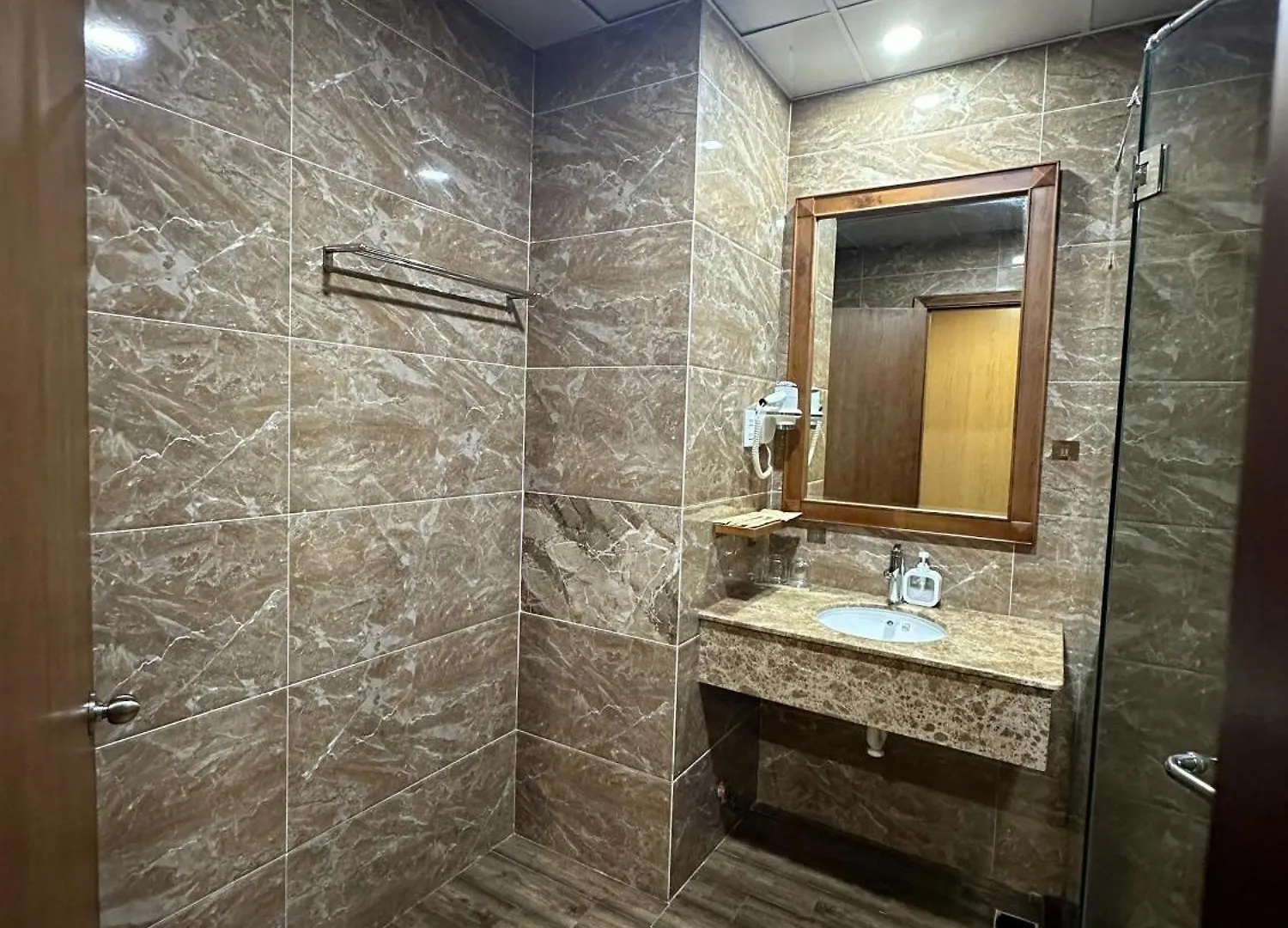 Mandarin Hotel Ho Chi Minh City 3*,